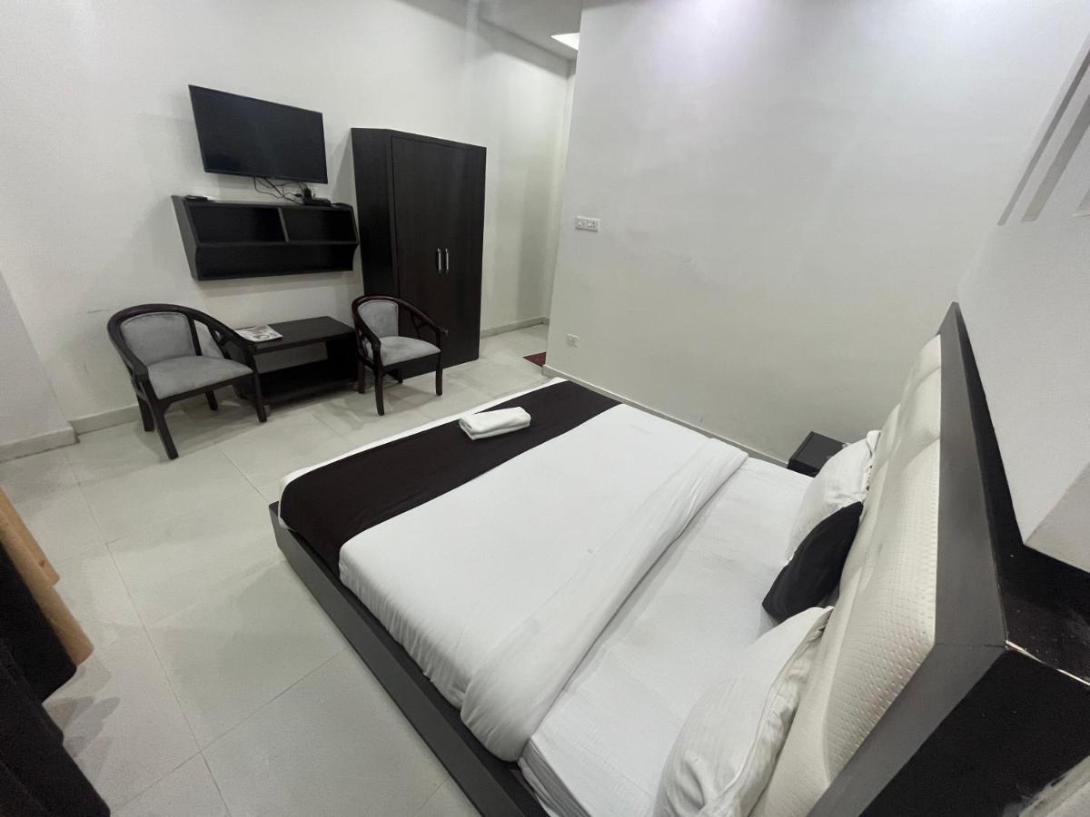 Vagator Beach Resort *